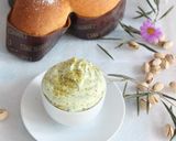 Foto del passaggio 1 della ricetta Crema al pistacchio,per farcire colomba