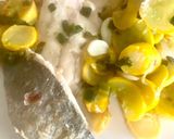 Une image de l'étape 1 de Daurade aux courgettes jaunes.