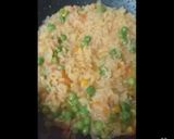 A picture of step 4 of Bread chicken veg noodles pockets.