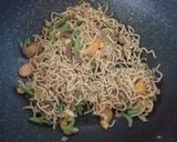 Foto langkah ke 3 dari resep Mie Goreng Sayur Teriyaki.