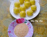 Hình bước làm 4 của món Bánh bí đỏ bọc phô mai chiên giòn