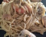 Foto del paso 10 de la receta Espaguetis con Almejas y Gambones en Salsa Verde