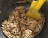 A picture of step 4 of Soft-cookies with almonds.