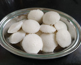 பொடி (மினி) இட்லி, சாம்பார் இட்லி ரெசிபி ஸ்டேப் 4 புகைப்படம்