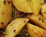 Une image de l'étape 4 de Potatoes aux herbes aromatiques.