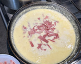 Foto del paso 8 de la receta: Tagliatelle paglia e fieno con nata y jamón