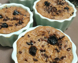 A picture of step 8 of Easy Banana bread with cocoa nibs and blueberries.