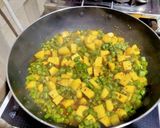 फ्रेंच-बीन्स आलू की सब्ज़ी(Franch beans aloo ki sabzi recipe in Hindi) रेसिपी चरण 4 फोटो