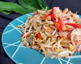 Foto langkah ke 3 dari resep Tumis Tauge Cumi Asin.