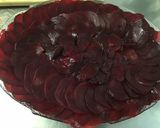 Une image de l'étape 5 de Salade de betteraves rouges aux tomates, poivrons et olives.