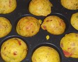 A picture of step 3 of Rava appam.