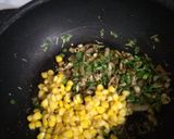 A picture of step 2 of Corn Methi Pulao.