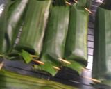 Foto langkah ke 4 dari resep Nasi Bakar Merah Putih Ayam Pedas.
