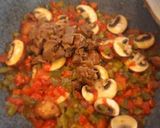 Foto del paso 3 de la receta Arroz cremoso de rabo de toro y boletus