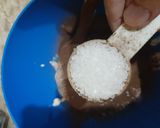 A picture of step 5 of Chocolate cake in frying pan.