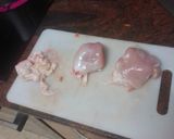 Foto del paso 1 de la receta Muslos de pollo con papas cocidas y menestra al horno