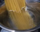 Foto langkah ke 2 dari resep Spaghetti carbonara.