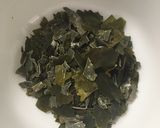 Foto del paso 4 de la receta: Lentejas rojas con algas kombu y verduras
