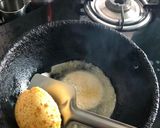 বেসন কা মিনি পুরি(Besan Ka Mini Puri recipe in bengali) রেসিপির ধাপ 8 ছবি