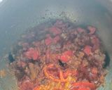 A picture of step 2 of Lobia masala curry.
