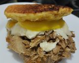Foto del paso 8 de la receta: Sandwich🥯de pollo🍗bbq, queso🧀y miel mostaza🍯🥪🥯