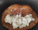 Foto del paso 3 de la receta: Tortillas de maíz con queso fresco🧀🍳🌽