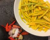 Foto langkah ke 1 dari resep Sambel Mangga.