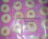 Foto langkah ke 11 dari resep Donat squisy lembut anti gagal.