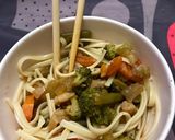 Foto del paso 5 de la receta: Chop suey de verduras con tallarines