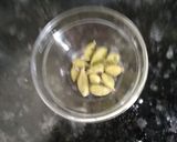 A picture of step 4 of Rice kheer.