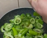 चटपटा अचारी करेला रेसिपी चरण 3 फोटो