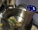 Chicken leg with garlics and pepper sauce (using sous-vide machine) recipe step 2 photo