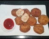 A picture of step 8 of Fried chicken balls.