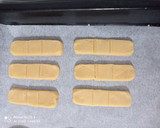 Foto del paso 6 de la receta: Galletas Halloween: tiritas ensangrentadas🩹🩹 🧙🦇