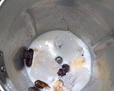 வால்நட் வாழைப்பழம் மில்க்ஷேக்(Walnut Banana Milkshake recipe in tamil) ரெசிபி ஸ்டேப் 3 புகைப்படம்