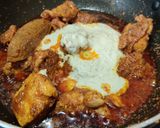 A picture of step 9 of Spicy Cheese Chicken.