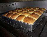 Foto langkah ke 6 dari resep Roti tilam lembut.