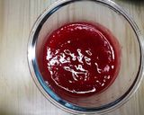 A picture of step 3 of No bake Raspberry cheese cake.