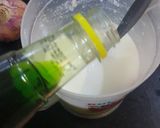 A picture of step 1 of Doodh pakola.