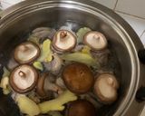 香菇蛤蠣雞湯的食譜步驟3照片