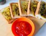 Foto langkah ke 5 dari resep Garlic Bread #Bandung_RecookIndahTriwiartuti.