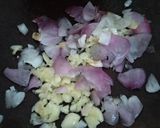 Foto langkah ke 3 dari resep Tumis Sawi Putih.