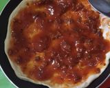 Foto langkah ke 4 dari resep Pizza teflon simple.