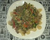 Foto del paso 5 de la receta: Fideos con queso, verduras y carne