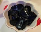 A picture of step 4 of DIY Grass Jelly with Kids.