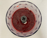 Foto del paso 1 de la receta: Helado de frutas del bosque con yogur (sin heladera)