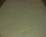 A picture of step 6 of Zinger roll boti prhta.