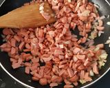Foto del paso 4 de la receta Pasta tricolor a la carbonara con salchichas a mi manera