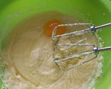Gyors, omlós gyümölcskenyér recept fázis 1 fotója