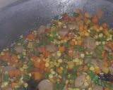 Foto langkah ke 4 dari resep Oseng Kombinasi Bakso Sambal Terasi.